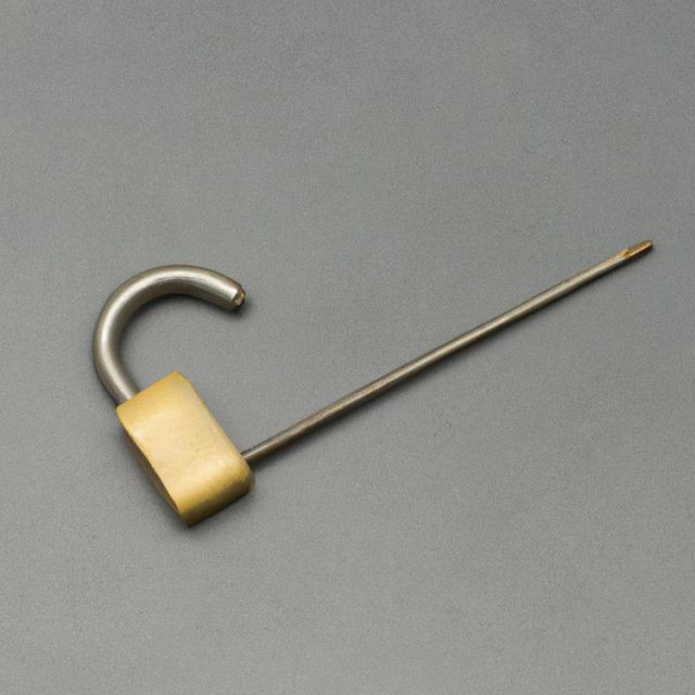 jak wyciągnąć złamany klucz z zamka